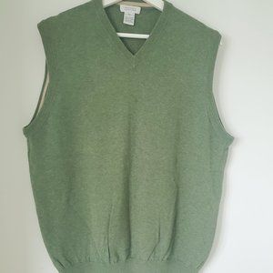 Barneys New York Sleeveless men's sweater, sz XL